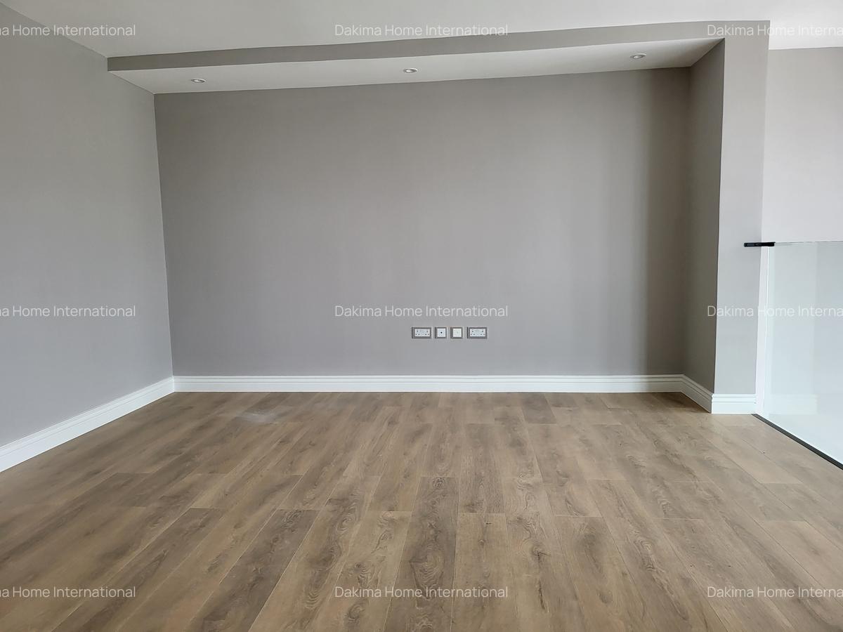 4 Bed Townhouse with En Suite in Runda - 8