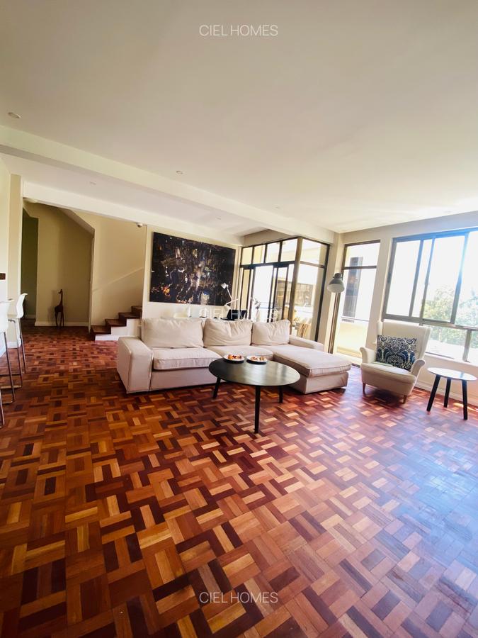 3 Bed Apartment with En Suite at Hatheru Road - 1
