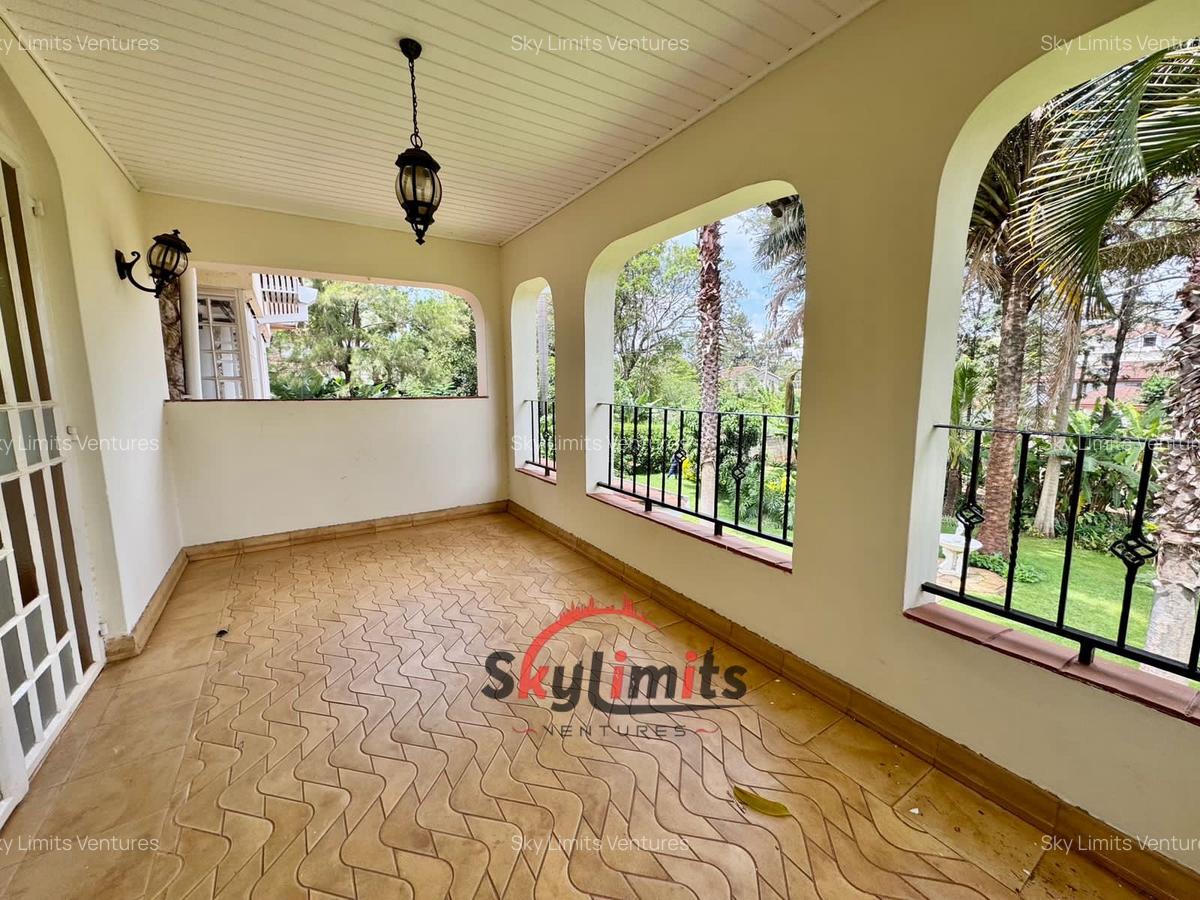 4 Bed House with En Suite in Gigiri - 9