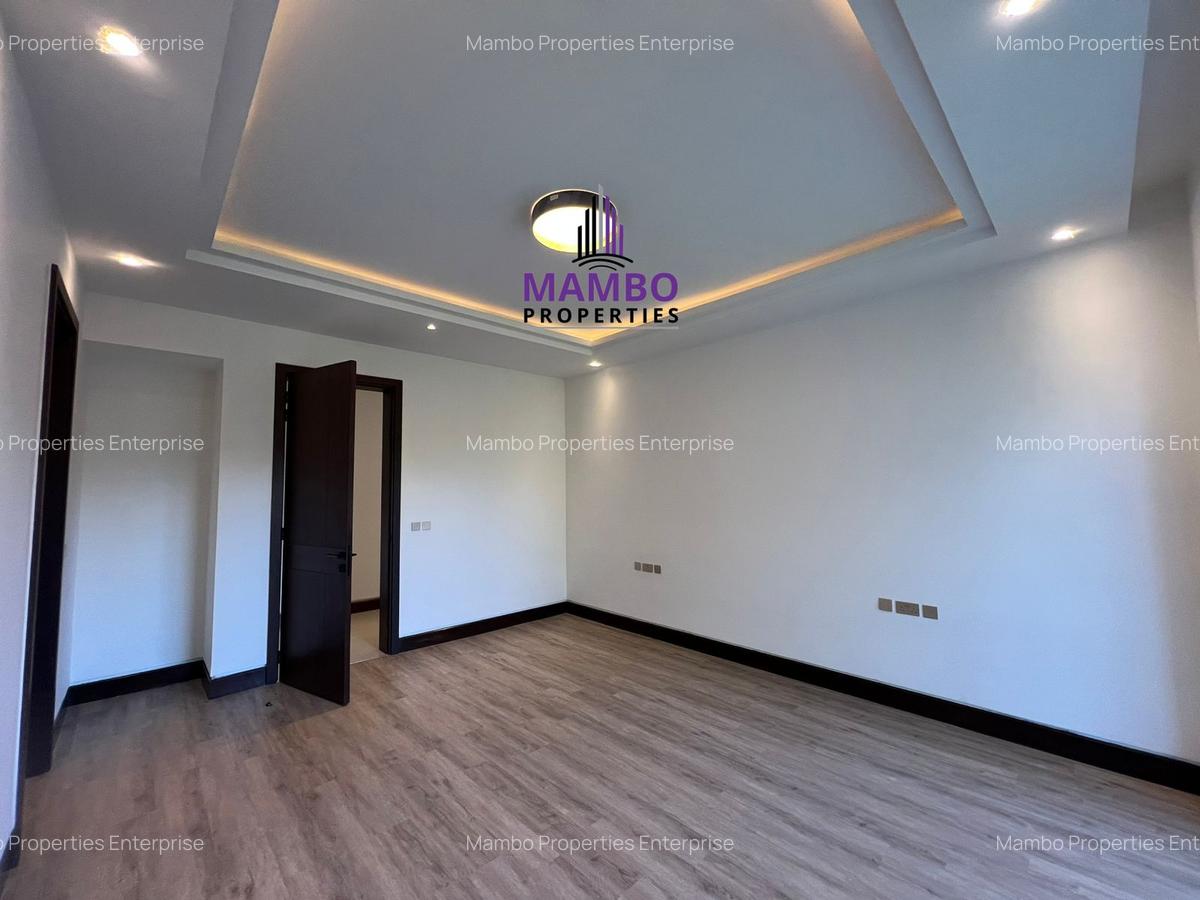 6 Bed Townhouse with En Suite at Peponi Rd - 5