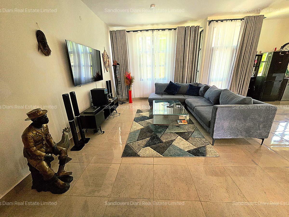 3 Bed Villa with En Suite in Diani - 10