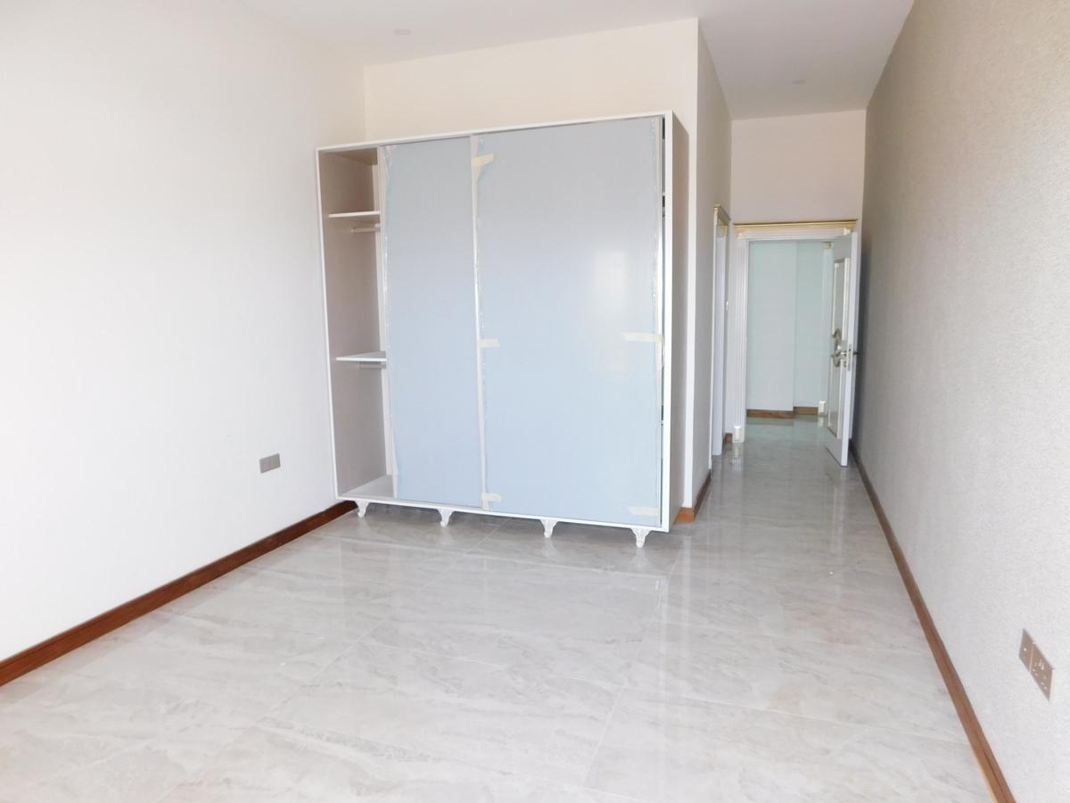 4 Bed Apartment with En Suite in Nyali Area - 15