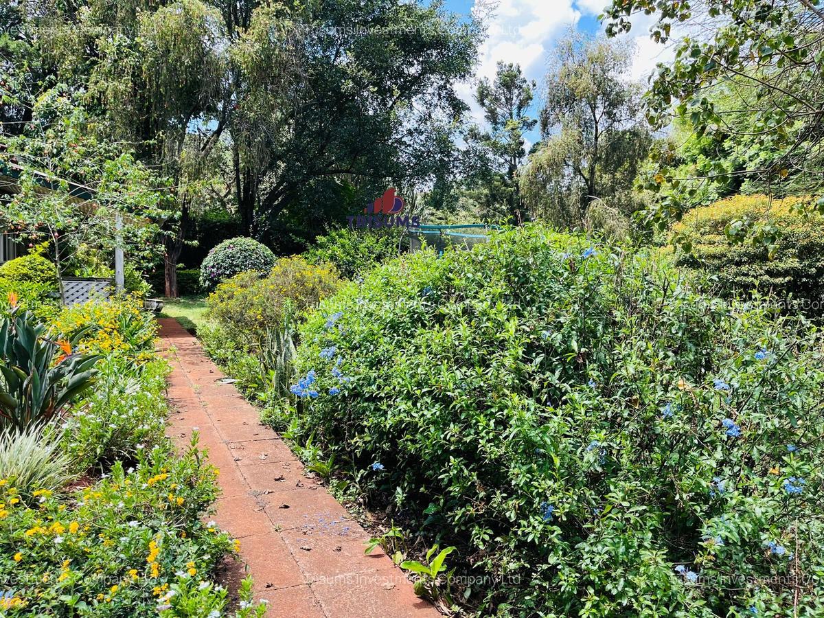 0.85 ac Land in Westlands Area - 5