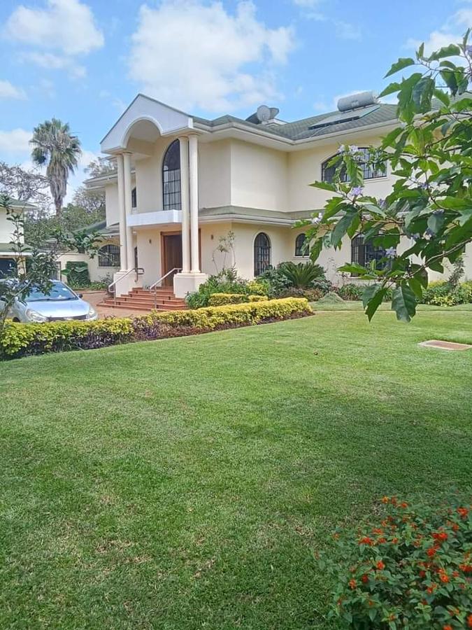 5 Bed House with En Suite at Nyari - 14