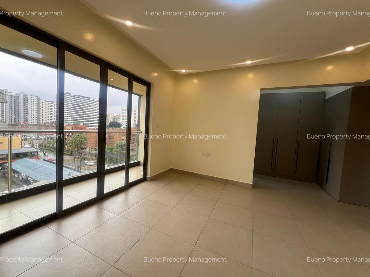 3 Bed Apartment with En Suite in Kilimani - 16
