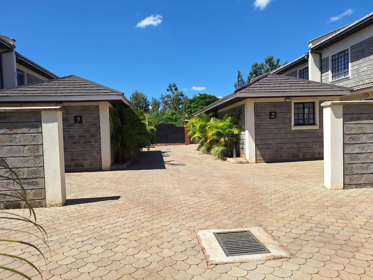 4 Bed Townhouse with En Suite in Ruiru - 2