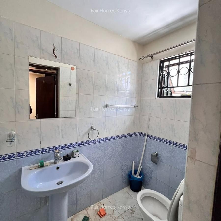 4 Bed Townhouse with En Suite at Convent Drive - 5