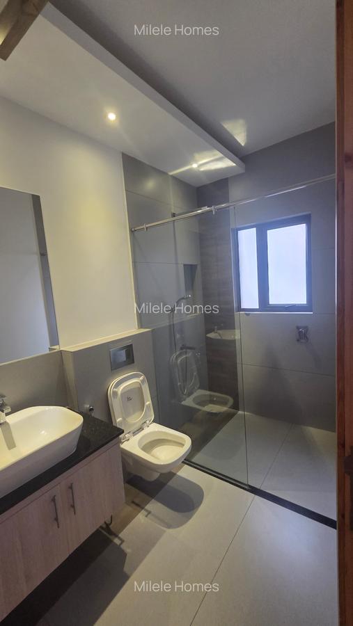 Serviced 3 Bed Apartment with En Suite at Mandera Road - 12