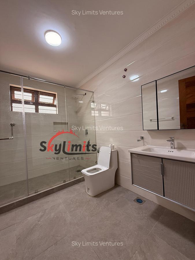 5 Bed Villa with En Suite at Mushroom Garden - 12