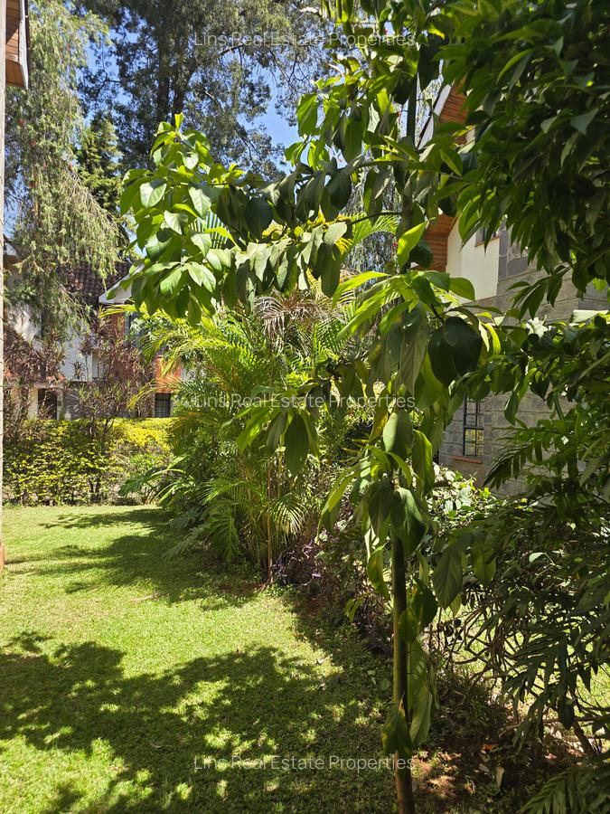 4 Bed Townhouse with En Suite in Lavington - 2