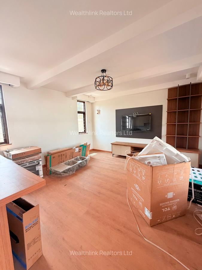 2 Bed Townhouse with En Suite at Ridgeways - 13