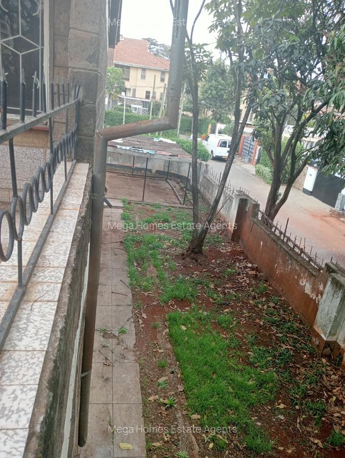 4 Bed Townhouse with En Suite at Gitanga Road - 11