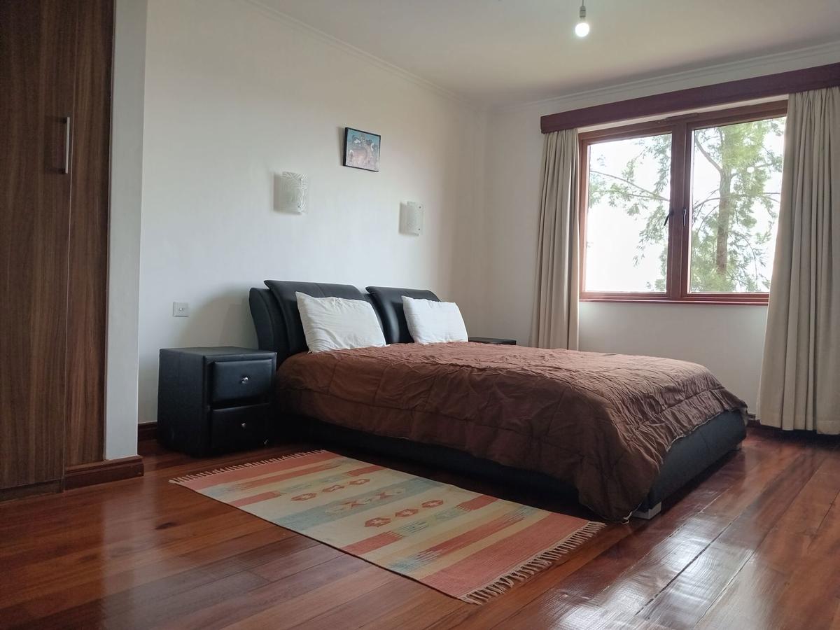 Serviced 3 Bed Apartment with En Suite in Kilimani - 11