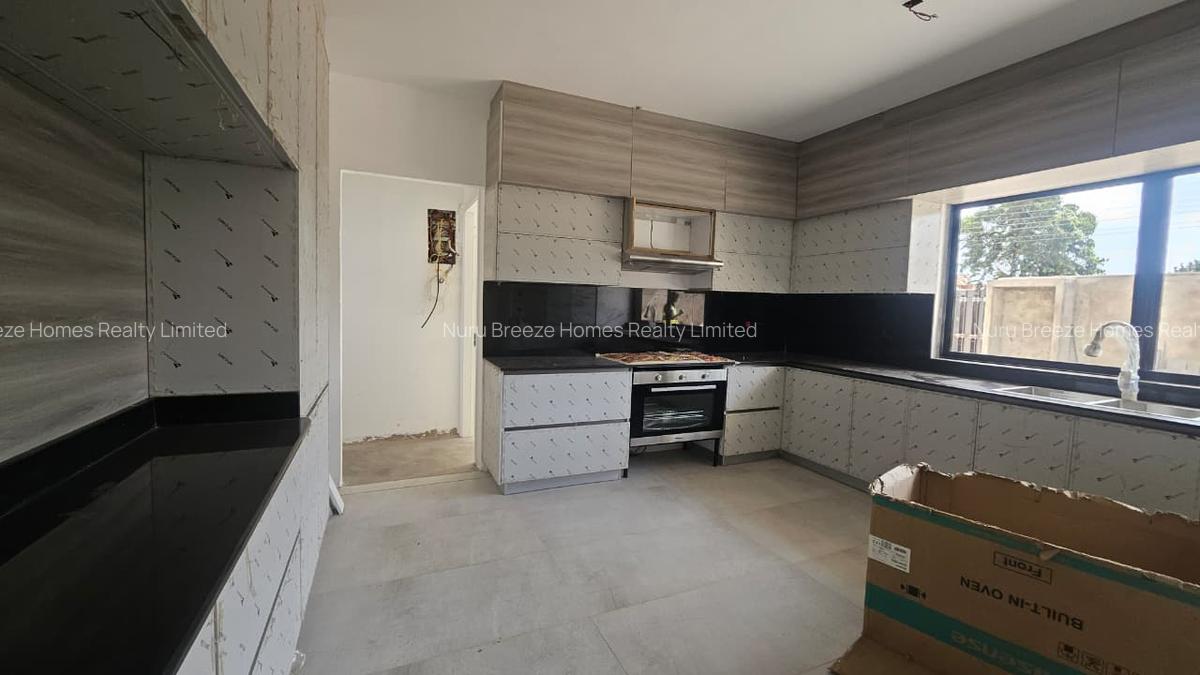 4 Bed Townhouse with En Suite in Kiambu Road - 3