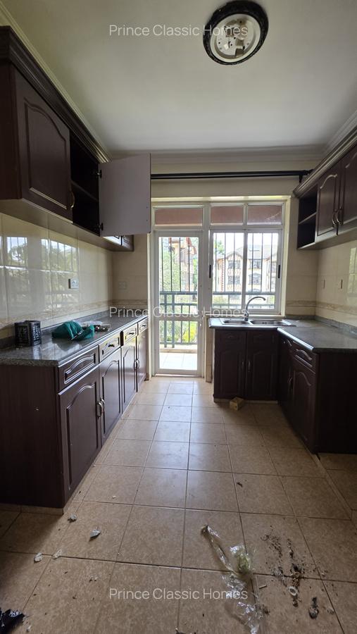 3 Bed Apartment with En Suite in Lavington - 1