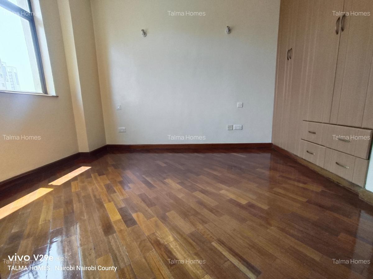 2 Bed Apartment with En Suite at Denis Pritt Road - 6