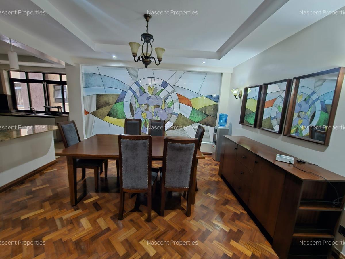 3 Bed Apartment with En Suite in Riverside - 8