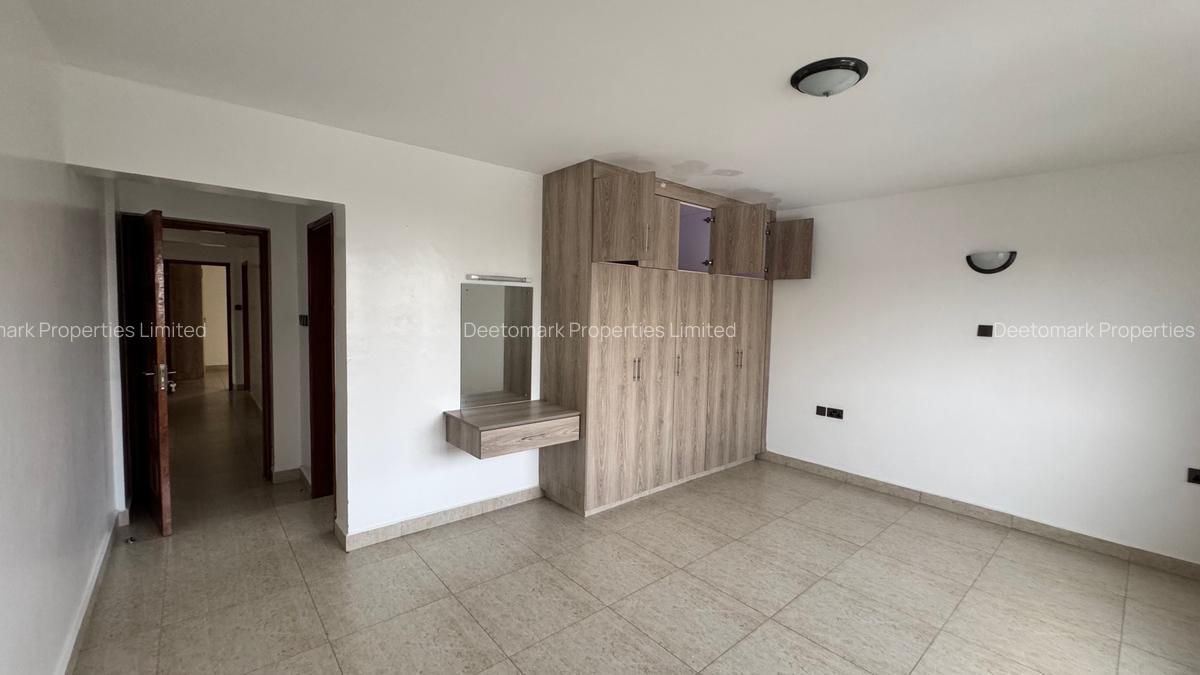 3 Bed Apartment with En Suite at Langata - 18