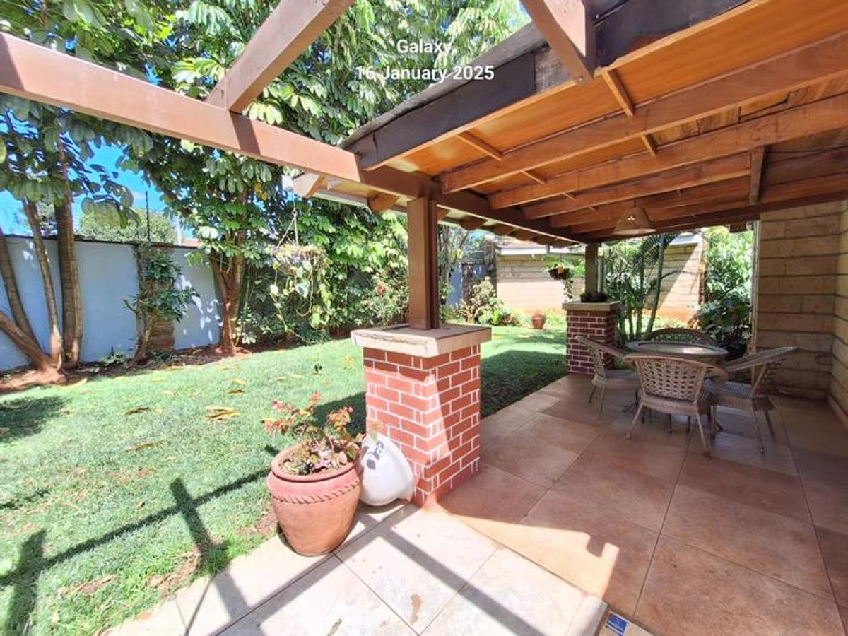 5 Bed Townhouse with En Suite in Lavington - 5
