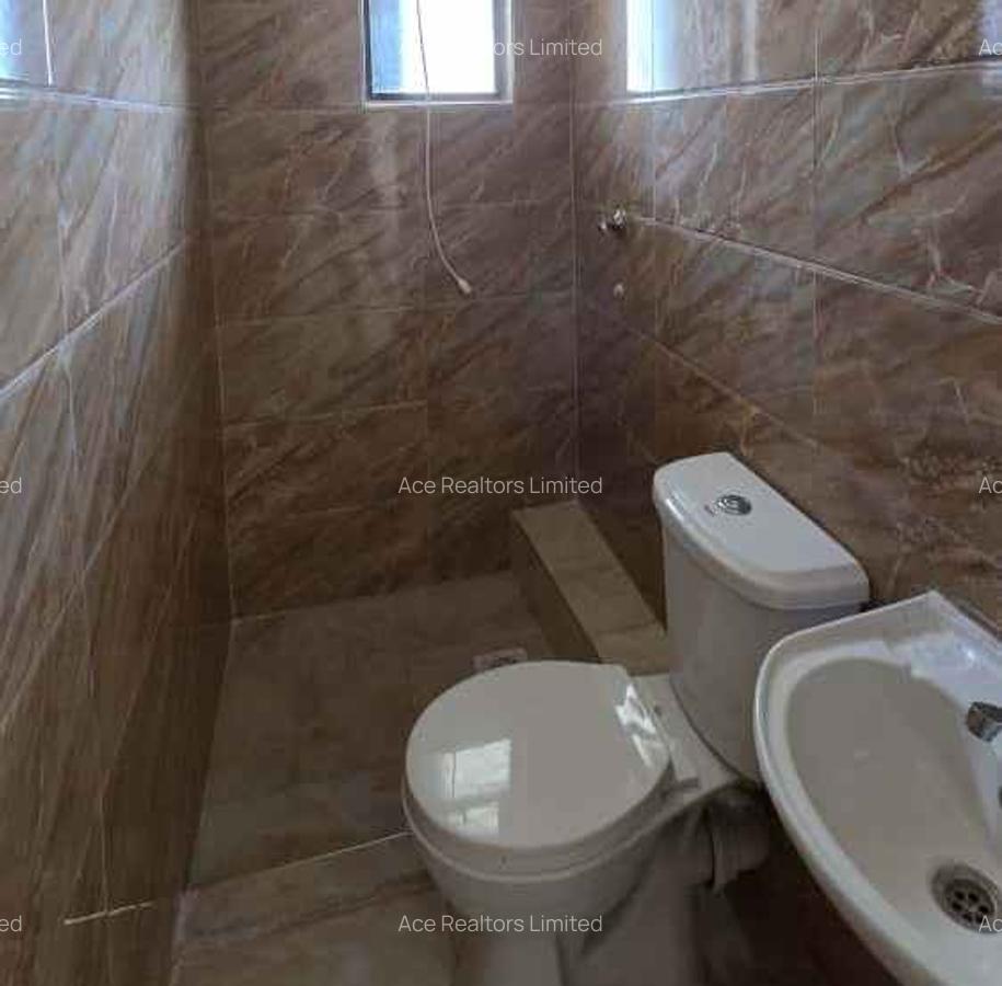 5 Bed Apartment with En Suite at Kusi Lane - 10