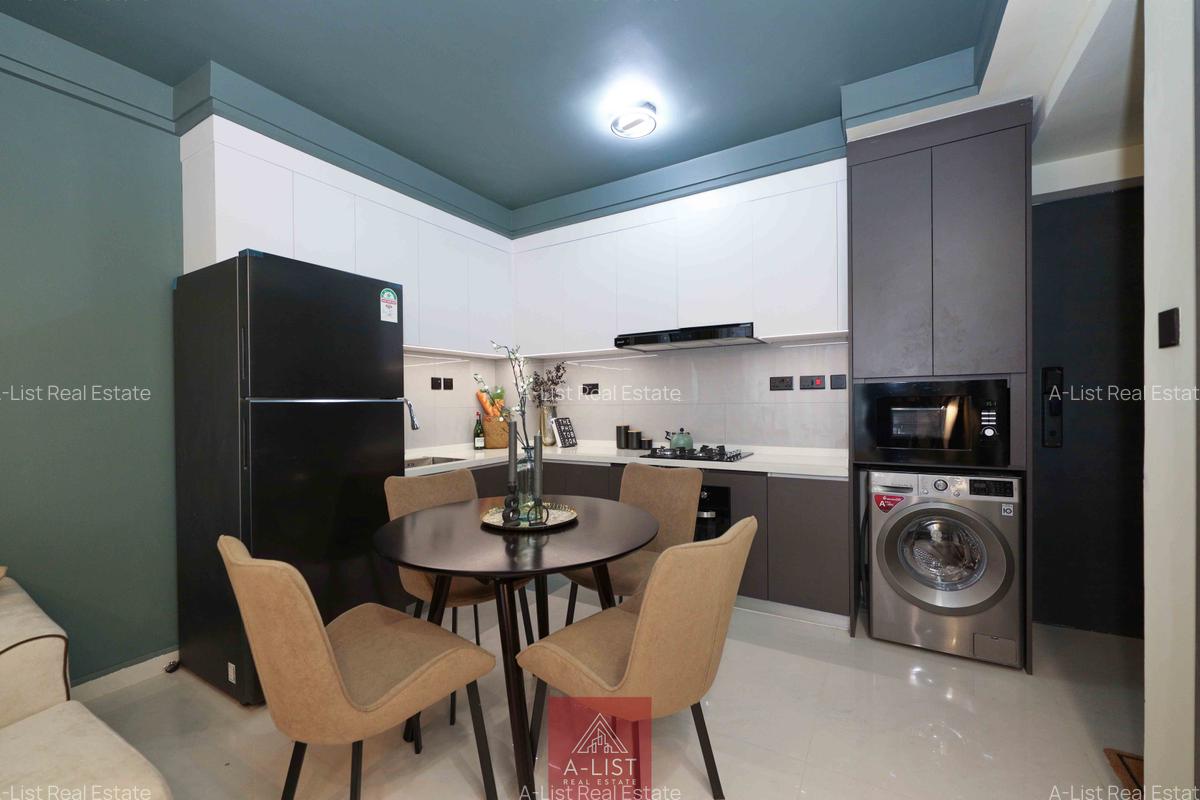 2 Bed Apartment with En Suite at Westlands Road - 5