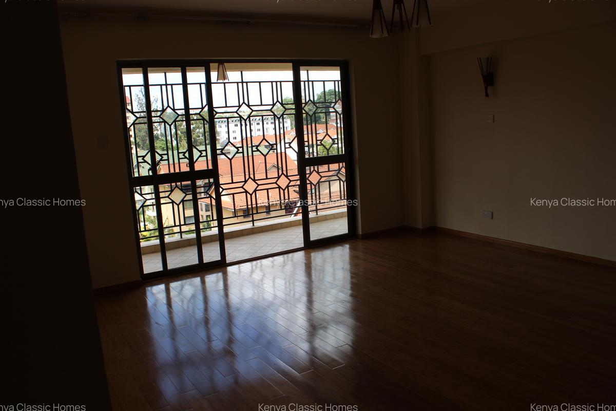 4 Bed Apartment with En Suite at Lavington - 13