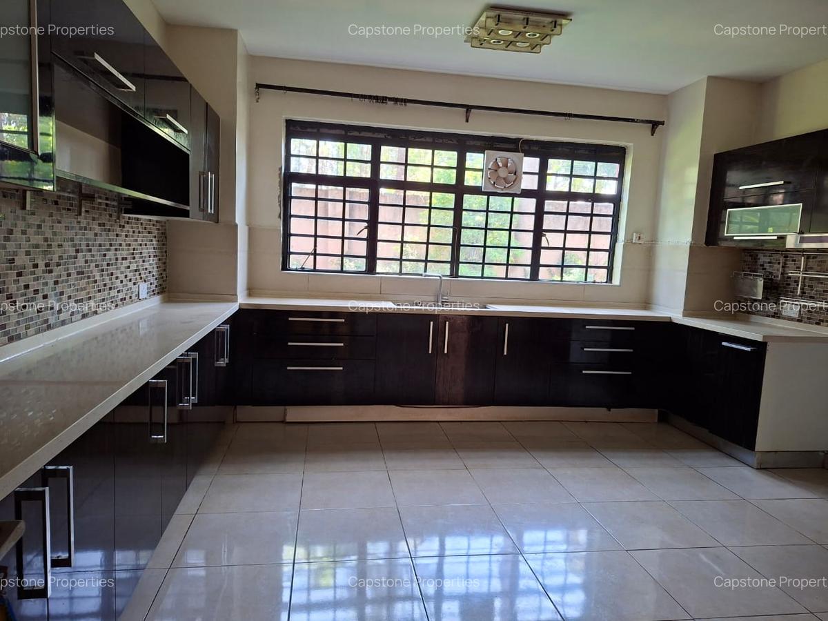 4 Bed Townhouse with En Suite in Runda - 5