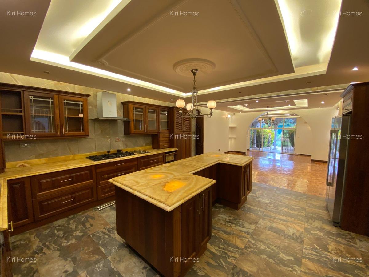 4 Bed Townhouse with En Suite in Runda - 13