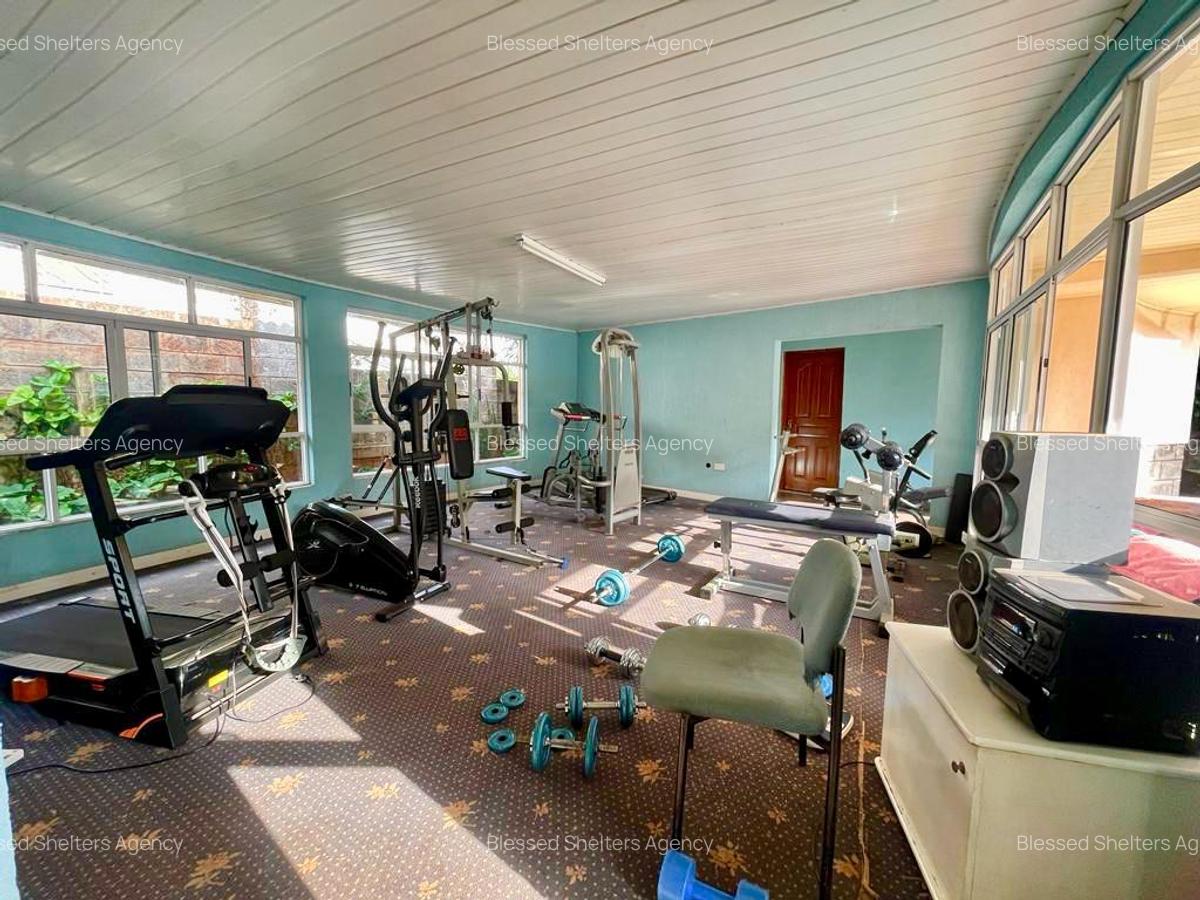 Serviced 2 Bed Apartment with En Suite in Rosslyn - 8