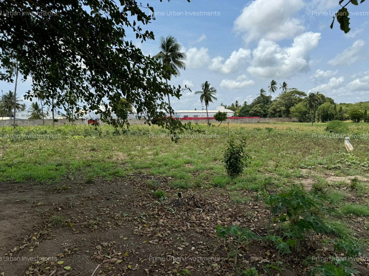Land in Mtwapa - 7