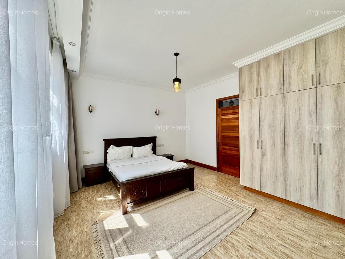 4 Bed Apartment with En Suite at General Mathenge - 20