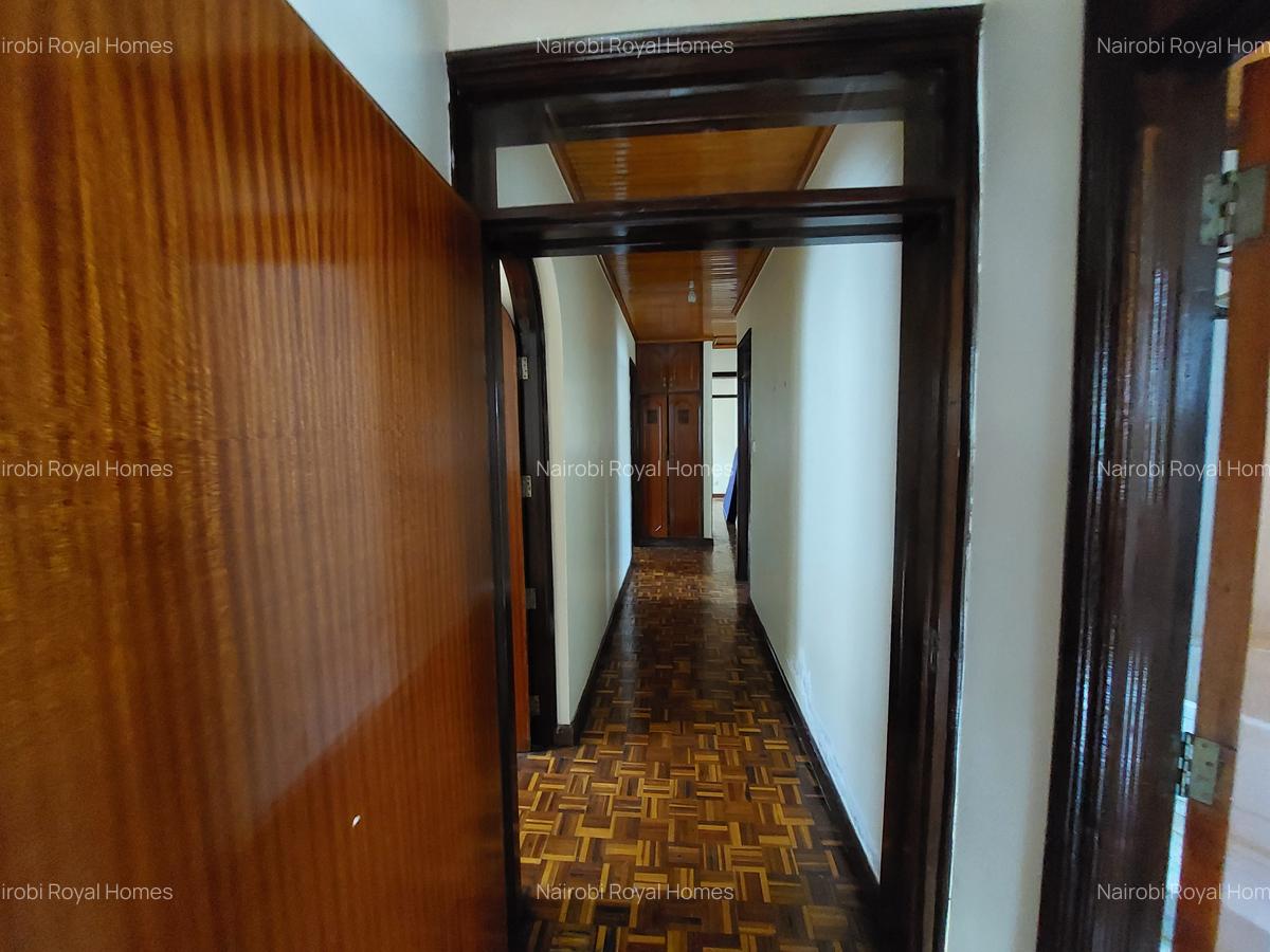 6 Bed Townhouse with En Suite at Algeyo Marakwet Close - 12