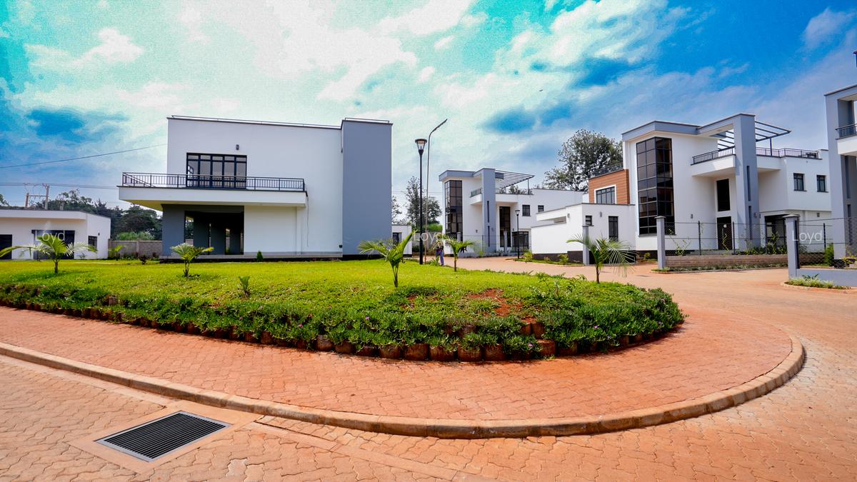 4 Bed House with En Suite in Kiambu Road - 2