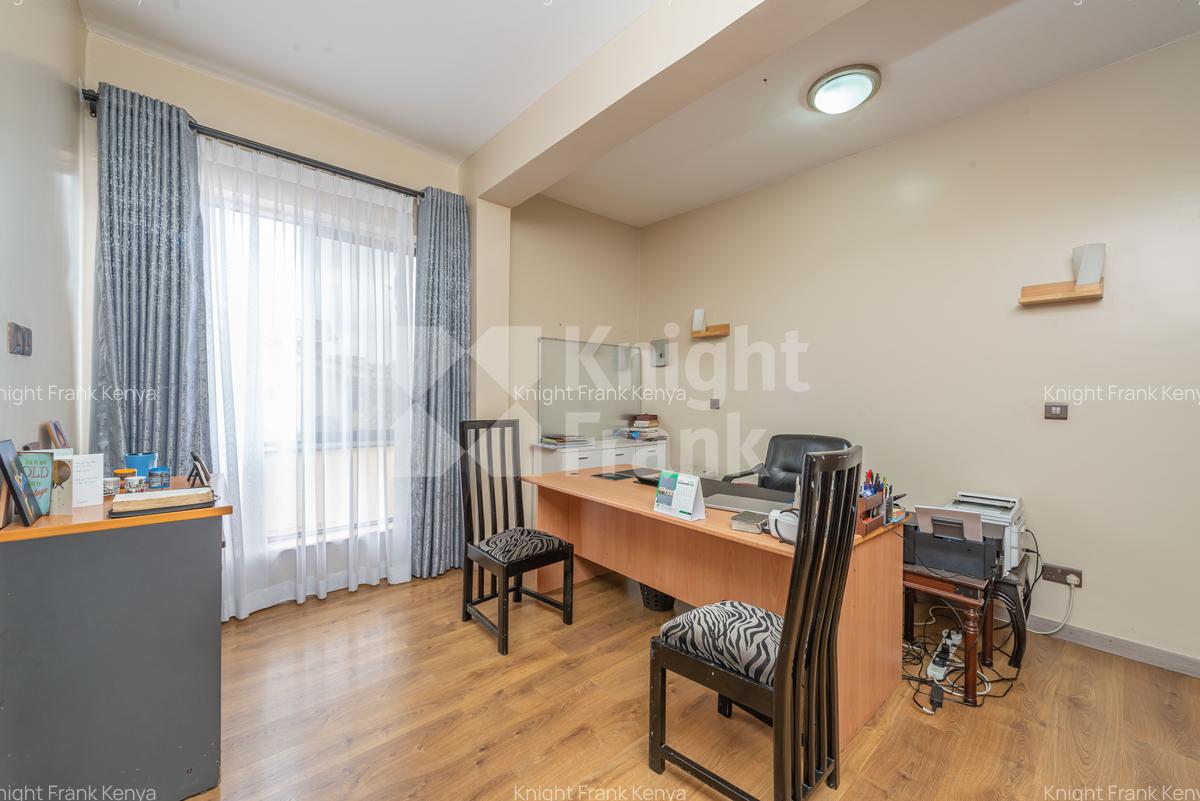 3 Bed Apartment with En Suite at Vanga Street - 17