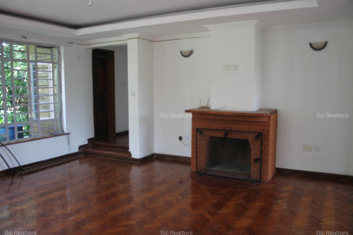 4 Bed House with Staff Quarters at Kerarapon - 8