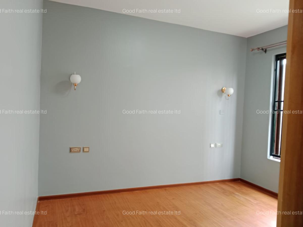 4 Bed Townhouse with En Suite in Kiambu Road - 6