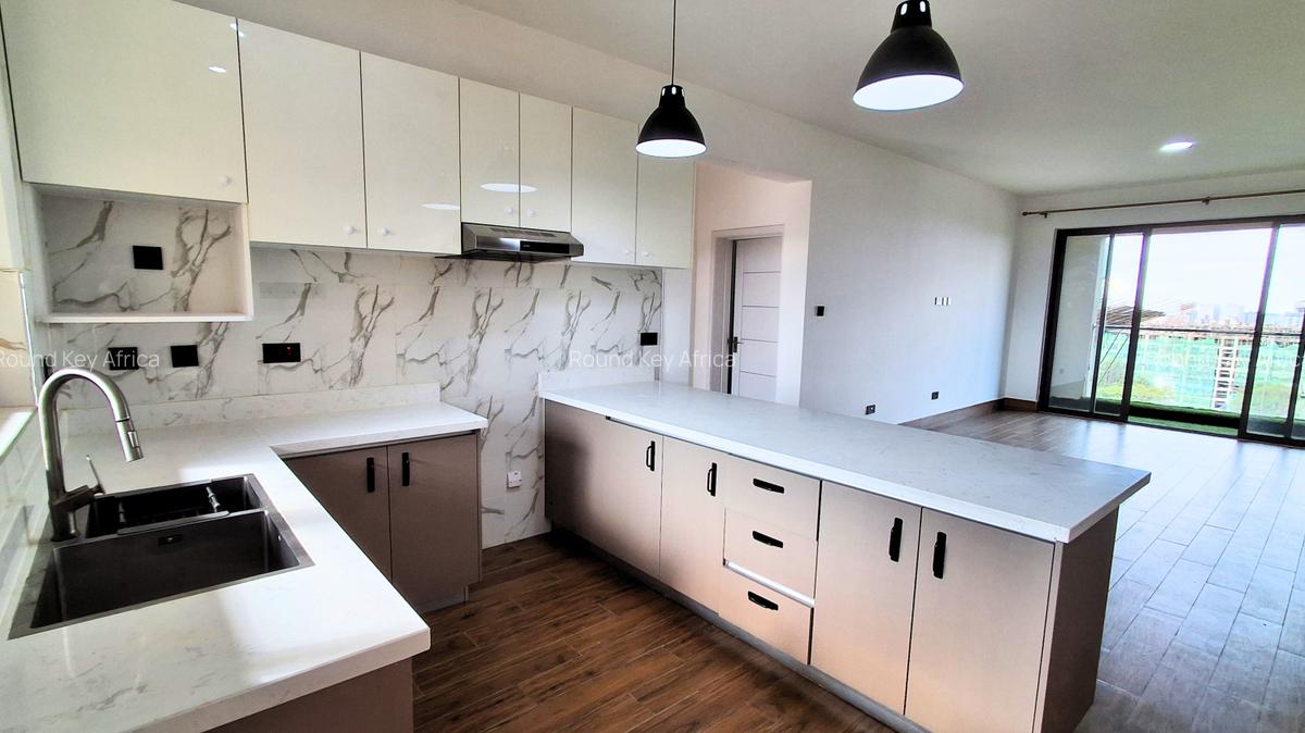 Serviced 2 Bed Apartment with En Suite at Mbaazi Close - 2