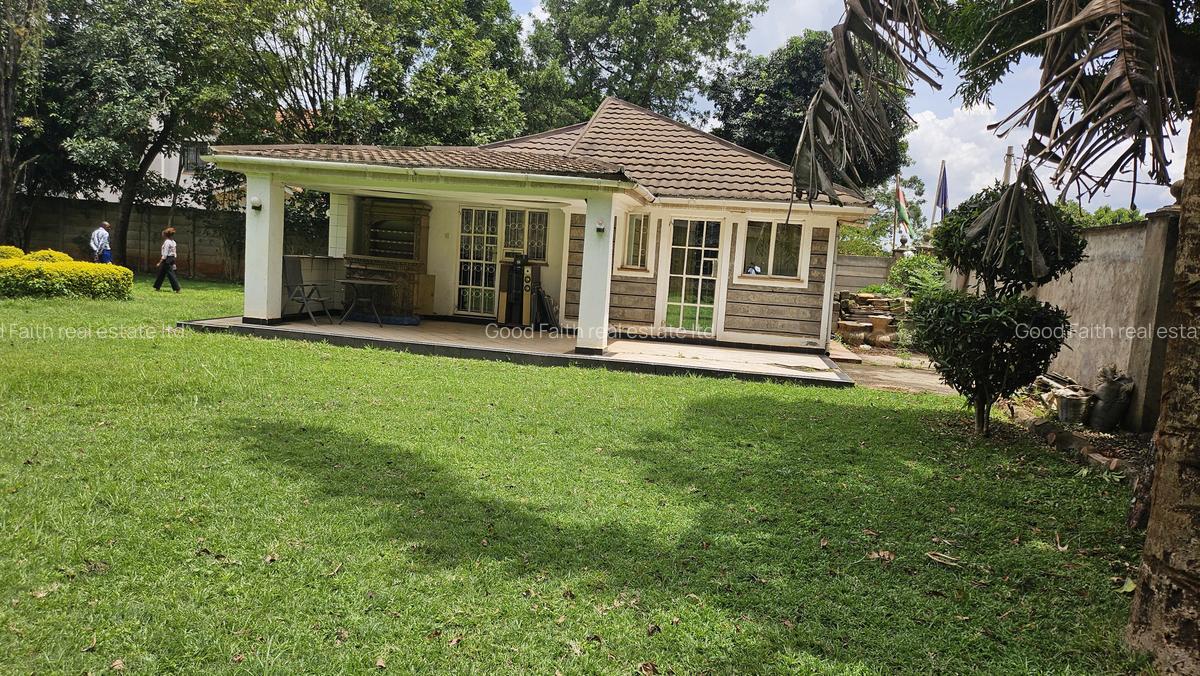 5 Bed House with En Suite in Runda - 13