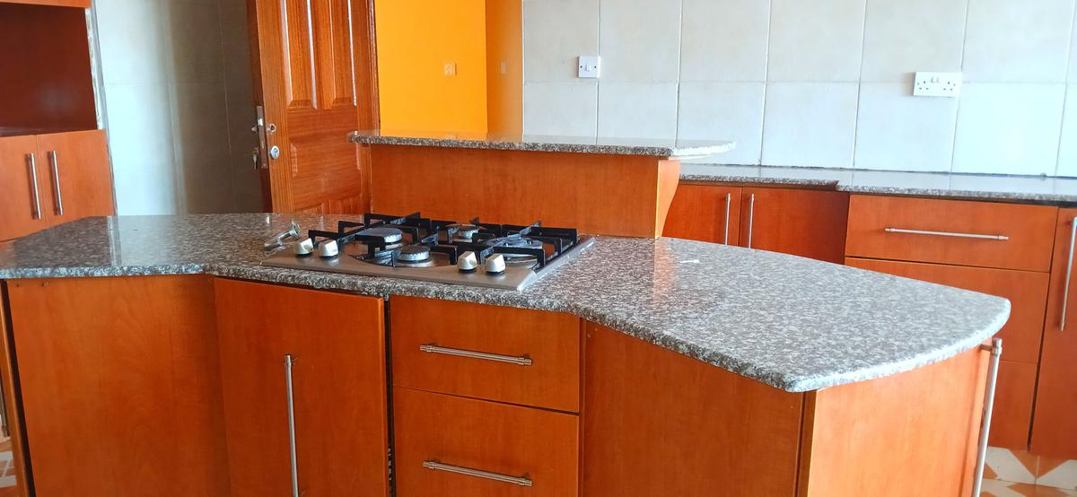 Serviced 4 Bed Apartment with En Suite at Lavington - 5