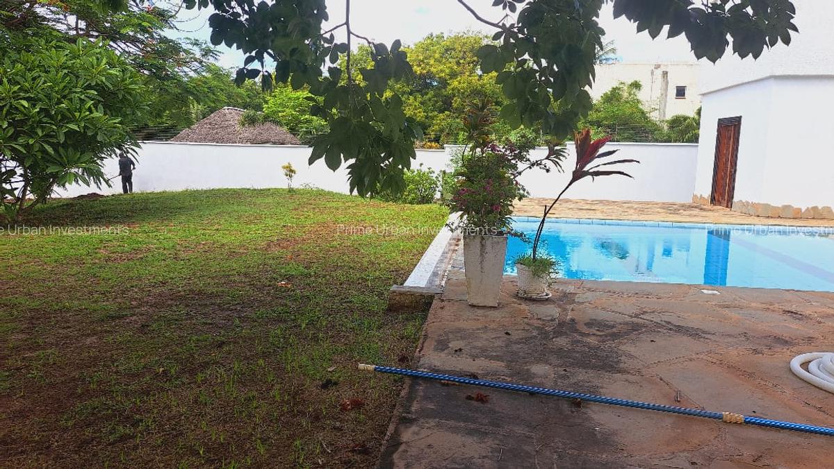 4 Bed House with En Suite in Diani - 7