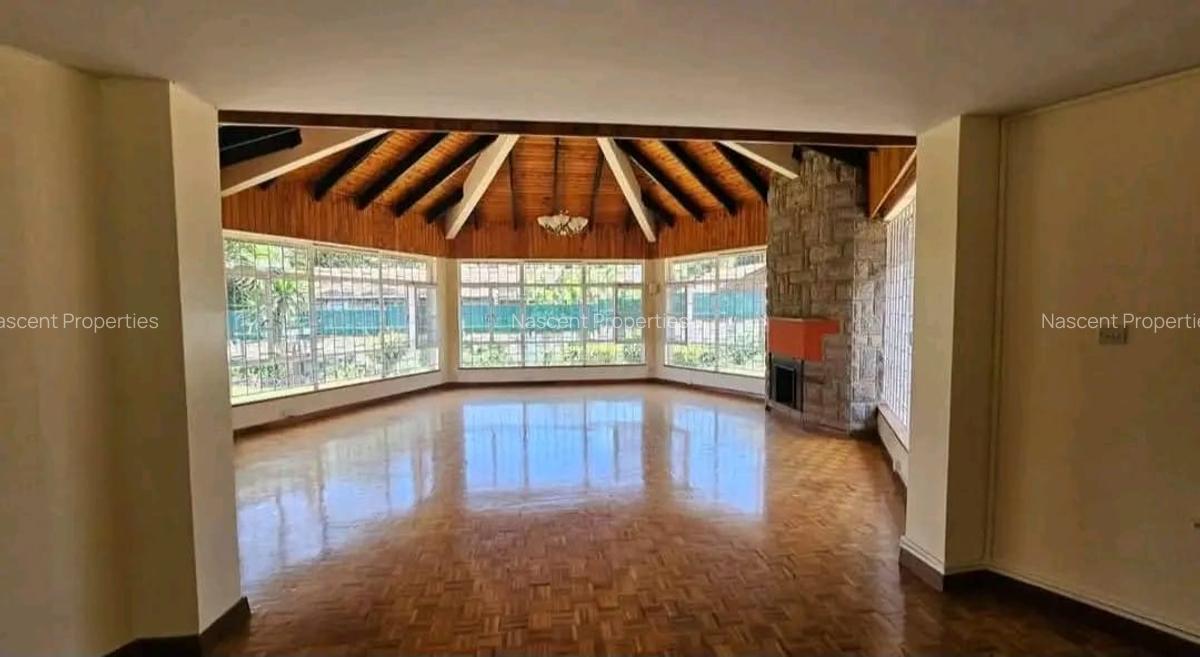 4 Bed House with En Suite at Loresho - 6