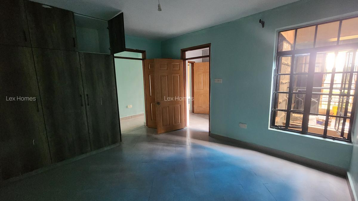 3 Bed Apartment with En Suite at Merisho Road - 11