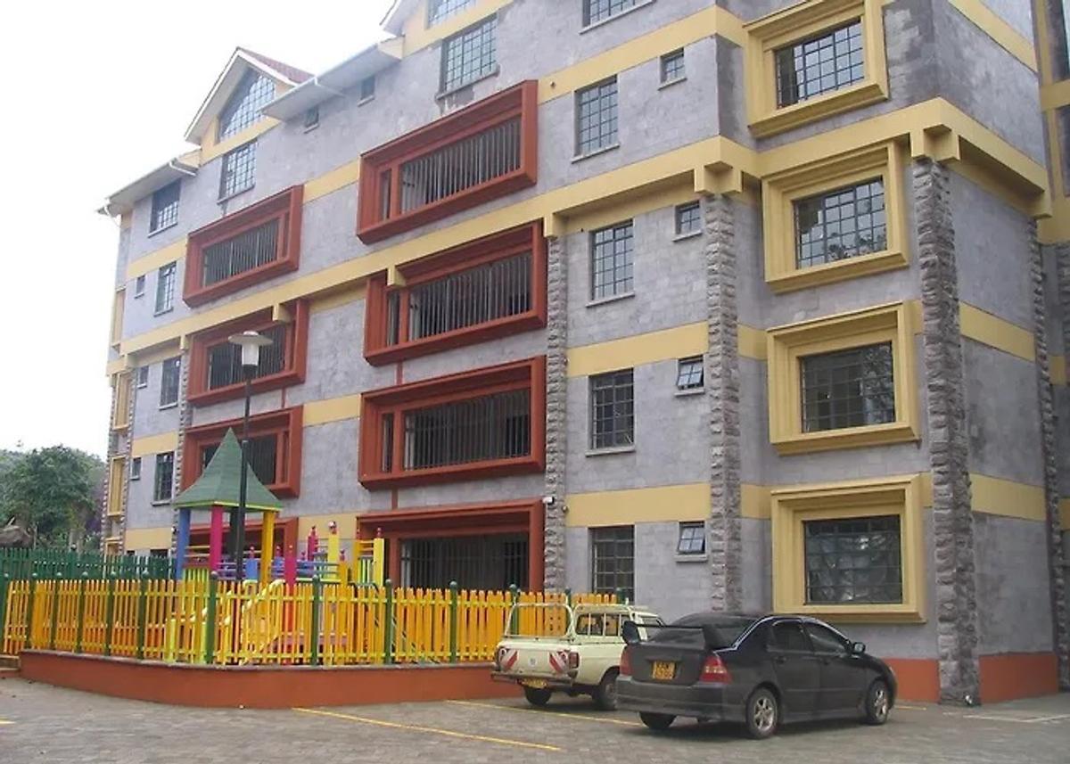 3 Bed Apartment with En Suite at Lavington Estate Nairobi - 11