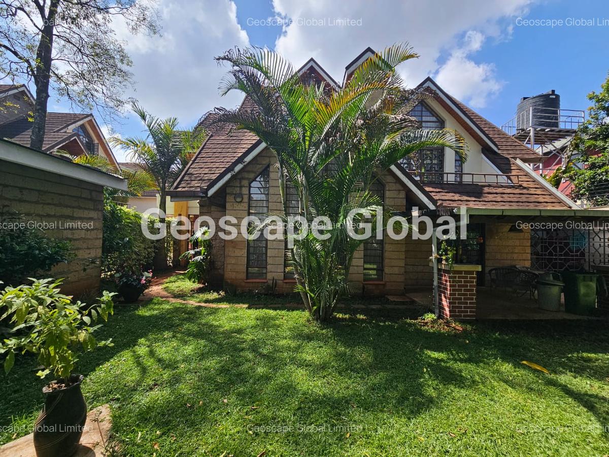 5 Bed Townhouse with En Suite in Lavington - 1