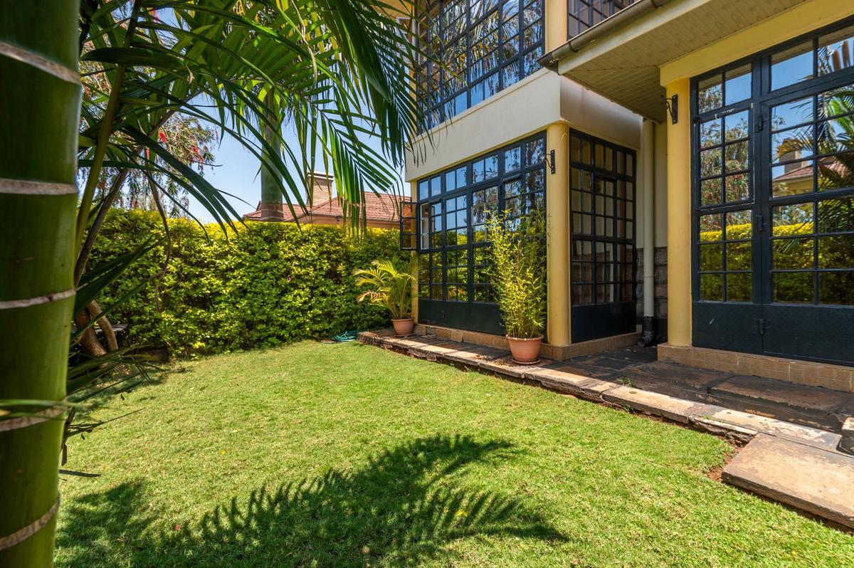 4 Bed Townhouse in Loresho - 16