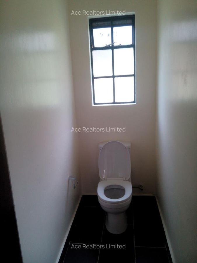 2 Bed Apartment with En Suite at Parklands - 5