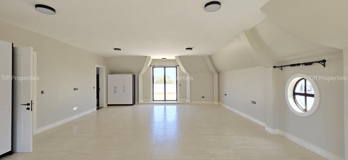 5 Bed Townhouse in Loresho - 13