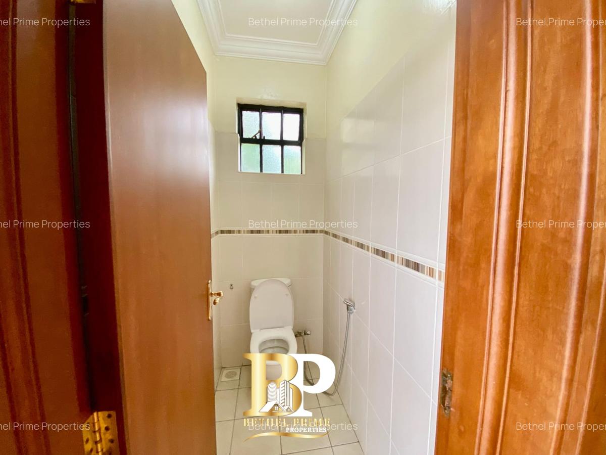 3 Bed Townhouse with En Suite in Lavington - 14