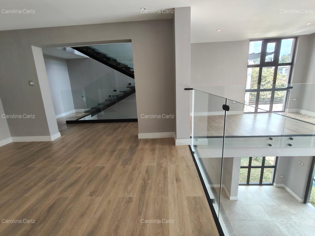 4 Bed Townhouse with En Suite at Runda - 7