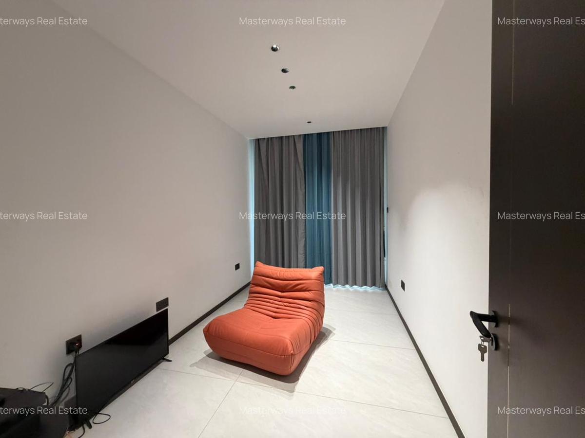 5 Bed Villa with En Suite in Lavington - 13